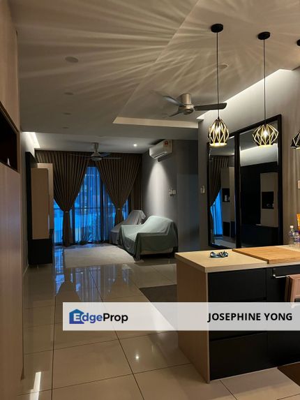 KL Traders Square – 3+1R 2B 940 sqft Fully Furnished Unit, RM700k, Kuala Lumpur, Gombak