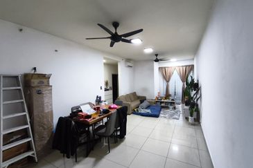 Affordable Unit in Damansara Damai – 1086 sqft with 2 Car Parks