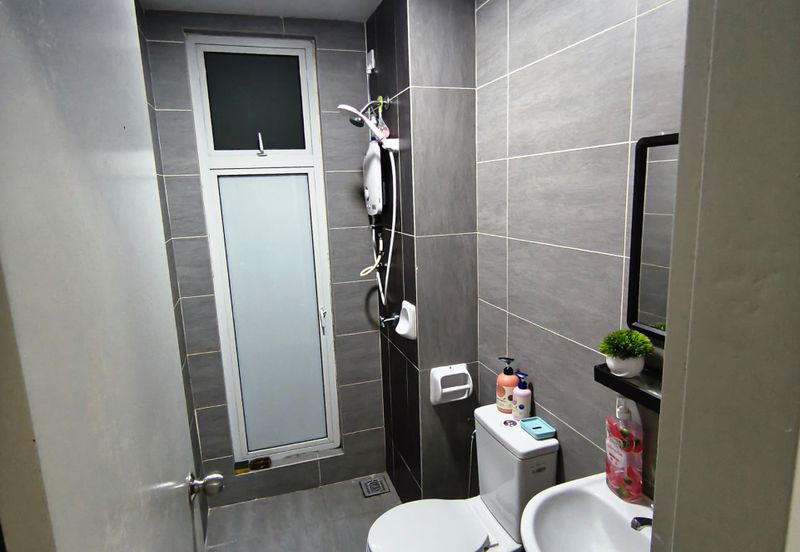 Affordable Unit in Damansara Damai – 1086 sqft with 2 Car Parks