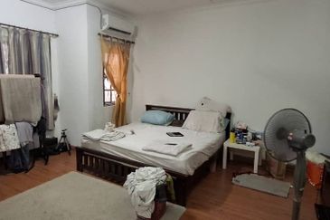 Bandar Tun Hussein Onn