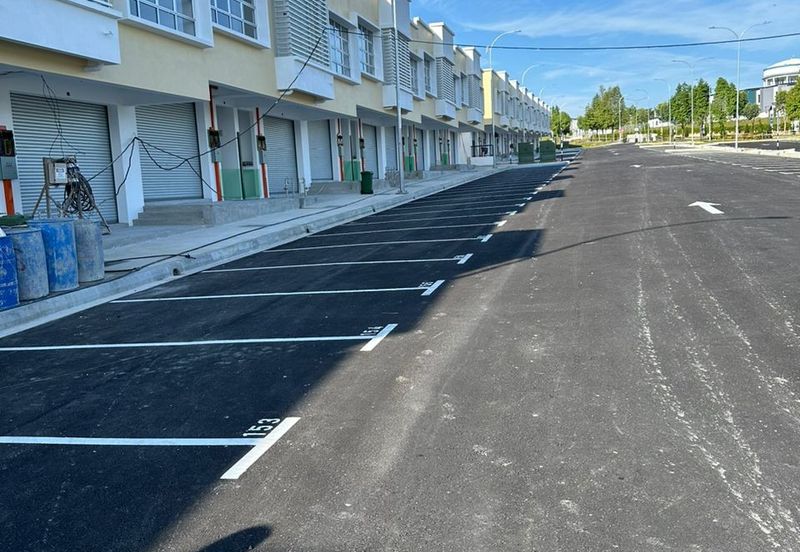 Kajang East Brand New 2-Storey Shop Facing Main Road for Rent 