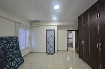 Pertiwi Indah Apartment