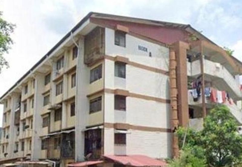 Flat Taman Bukit Anggerik