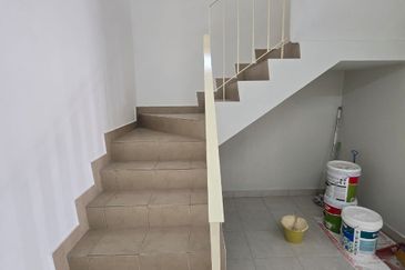 Newly Renovated Ground Floor Townhouse for Rent in Bandar Sungai Long