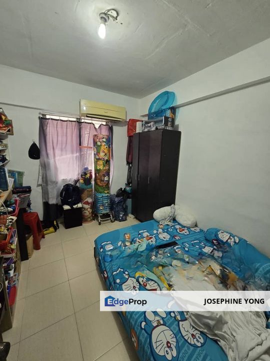 Matured Location & Renovated 3 Bedroom Apartment for Sale at Segar Ria, Kuala Lumpur, Cheras