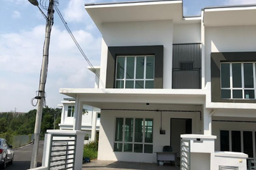 Taman Pelangi Semenyih 2