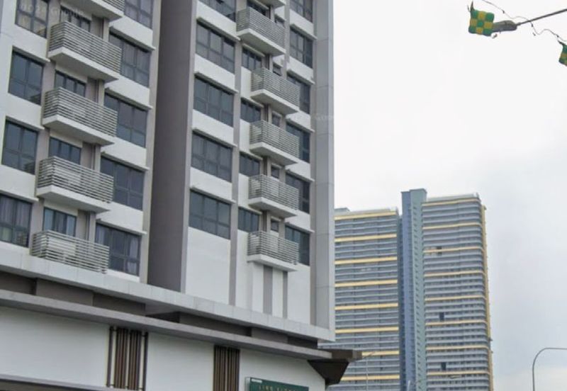 Prime Location Near MRT Station 1st Floor Shop for Rent @ M Vertica Cheras 