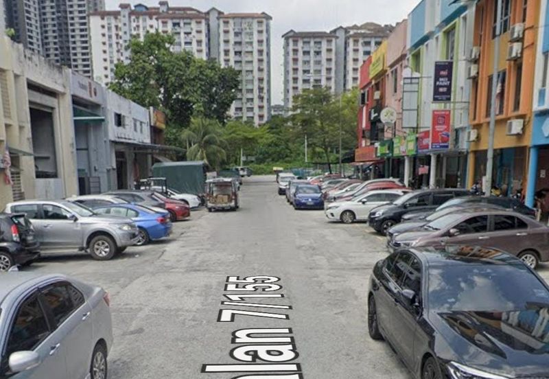 Spacious Double Storey Link Factory for Rent @ Bukit OUG 