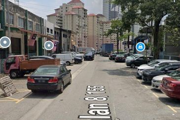 Spacious Double Storey Link Factory for Rent @ Bukit OUG 