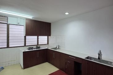 First Floor Shop Apartment @ Cheras Connaught