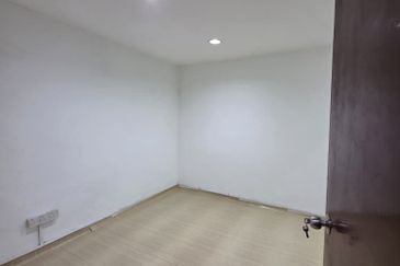 First Floor Shop Apartment @ Cheras Connaught