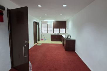 First Floor Shop Apartment @ Cheras Connaught