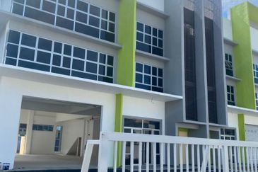 Perdana Industrial Park