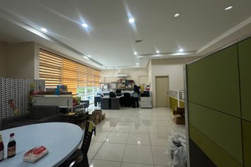 Hi-Tech 7 Industrial Park