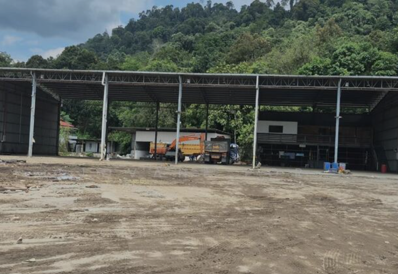 FOR RENT - WAREHOUSE FACTORY @ HULU LANGAT