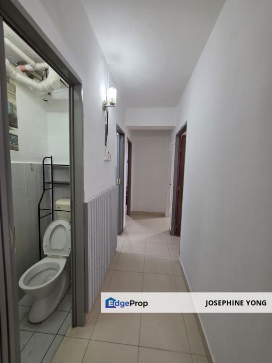 FOR SALE - SEGAR RIA APARTMENT WELL-MAINTAINED & NICELY RENOVATED , Kuala Lumpur, Cheras