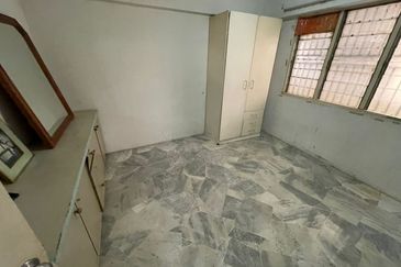 Apartment Taman Connaught