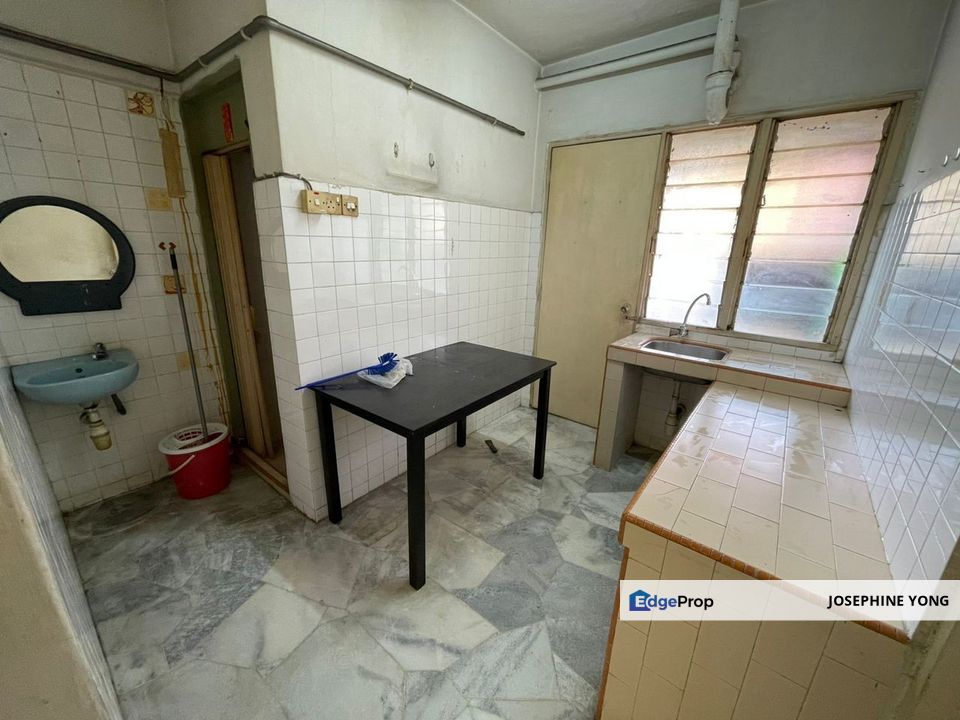 Rental Flat: 2 Bedroom at Jalan 3/124, Off Taman Connaught, Kuala Lumpur, Cheras