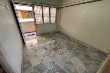 Apartment Taman Connaught