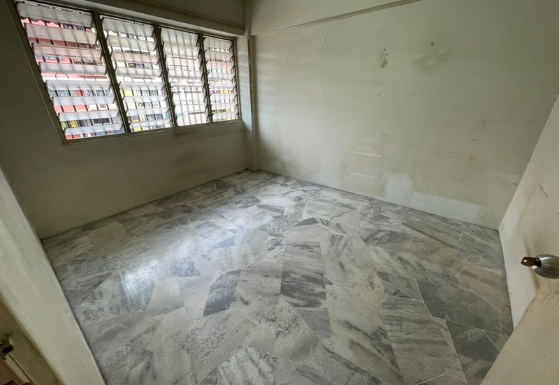 Apartment Taman Connaught