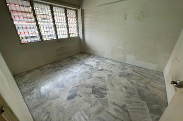 Apartment Taman Connaught