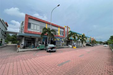 Tiara Biz @ Tiara Sendayan