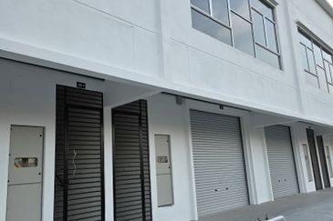 For Rent - G Flr Shop @ Bidara Suria Brand New, Main Road Frontage
