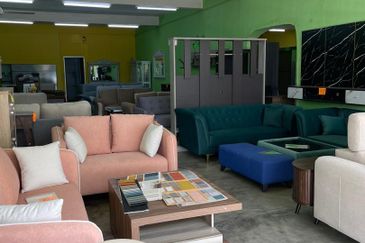 For Rent - G Flr Shop @ Rembau 3 Adjoining Shop, Strategic Location