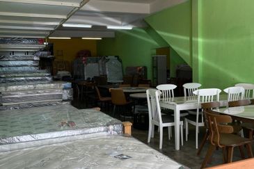 For Rent - G Flr Shop @ Rembau 3 Adjoining Shop, Strategic Location