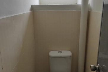 Pusat Komersial Bidara Ria