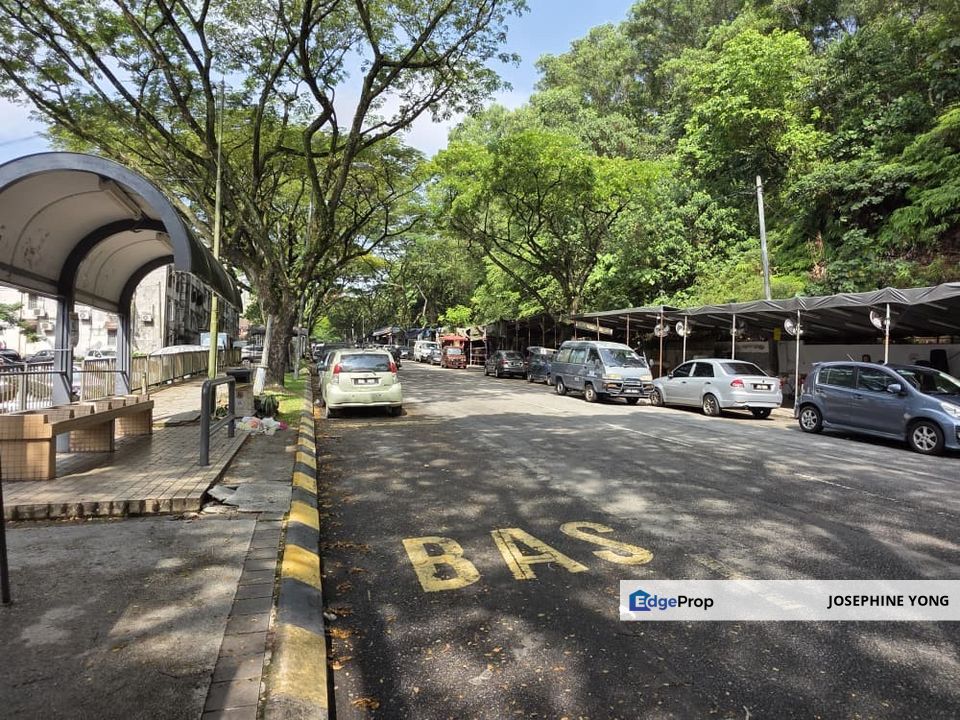 For Rent - Walk Up Flat @ Desa Petaling Short Drive To Lrt & Mrt Station Short Walk To Bus Station, Restaurants, Kuala Lumpur, Desa Petaling