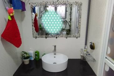 Flat Pandan Jaya Blok L13