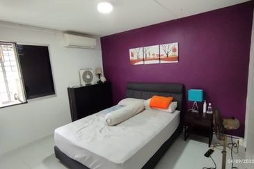 Flat Pandan Jaya Blok L13