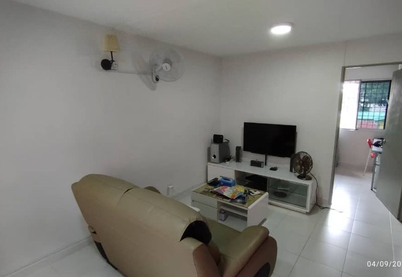 Flat Pandan Jaya Blok L13