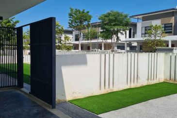 Cheria Residences, Tropicana Aman