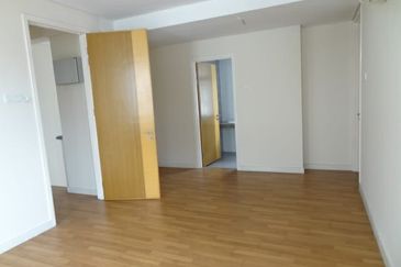 Seksyen 4, Shah Alam