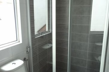 Seksyen 4, Shah Alam