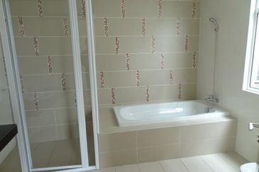 Seksyen 4, Shah Alam