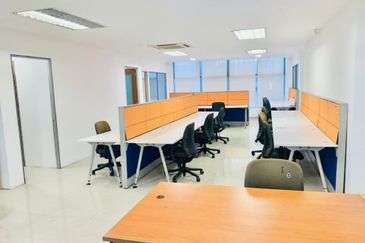 Taipan Business Centre, USJ 10