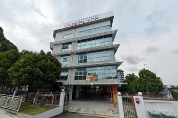 PJ state PJ New Town 4sty en bloc office building for rent face main road