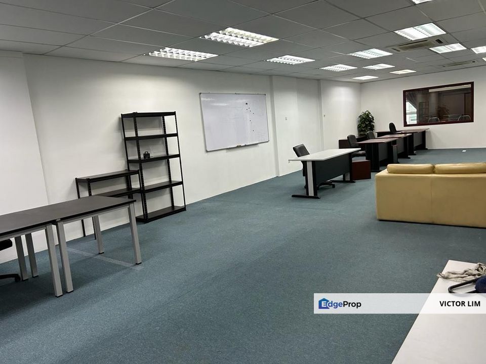 Puchong IOI Boulevard office near LRT station, Selangor, Puchong