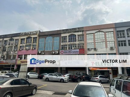 Puchong jaya Jalan Kenari 3.5sty shop freehold, Selangor, Puchong