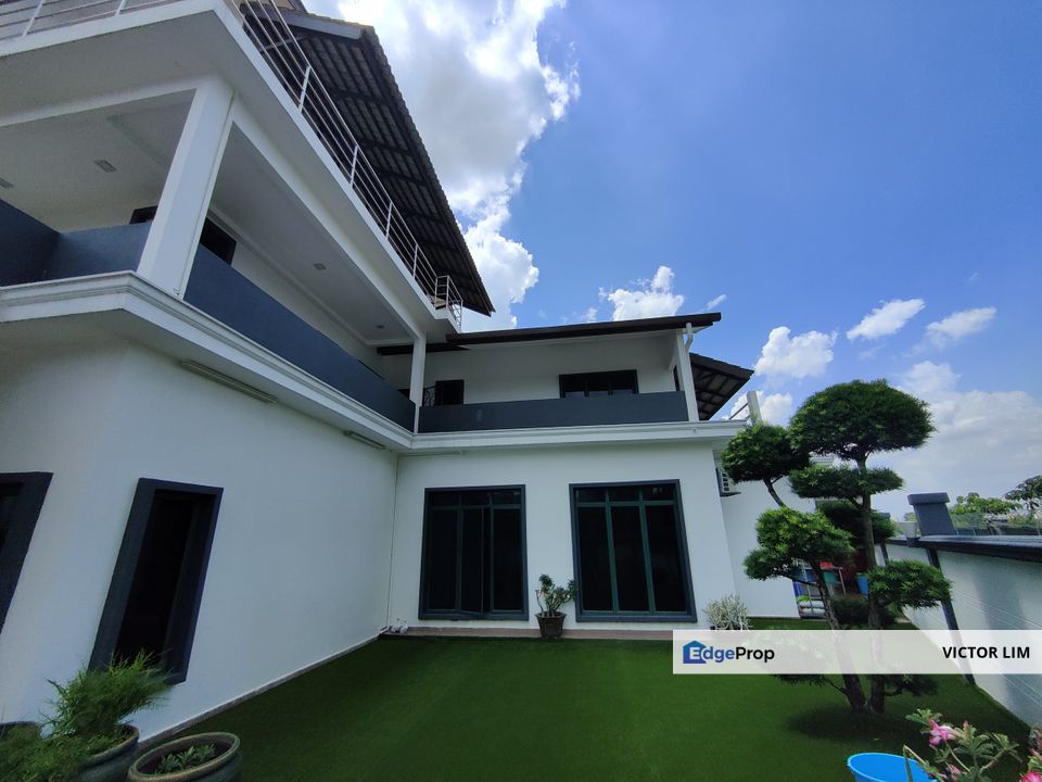 Bukit Jalil Jalil Sutera 2.5sty corner house ( big size built -up ) , Kuala Lumpur, Bukit Jalil
