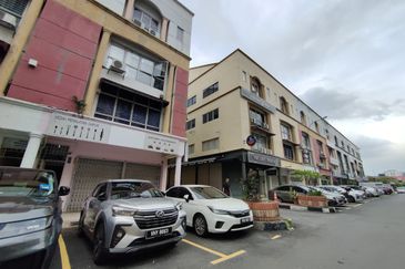 Regalia Business Centre, USJ 1