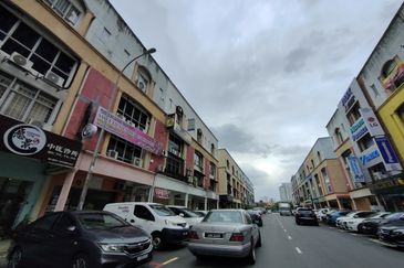 Regalia Business Centre, USJ 1