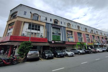 Regalia Business Centre, USJ 1