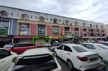 Regalia Business Centre, USJ 1