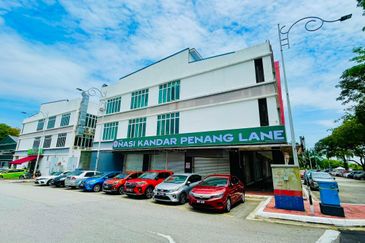 Prime 3-Storey Corner Shoplot @ Siera Park, Ara Damansara (Petaling Jaya) Facing Main Road | Freehold | Fully Tenanted