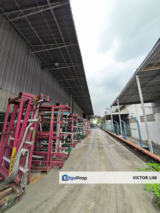 Puchong Utama Corner FREEHOLD Factory nearby Puteri Puchong, Selangor, Puchong