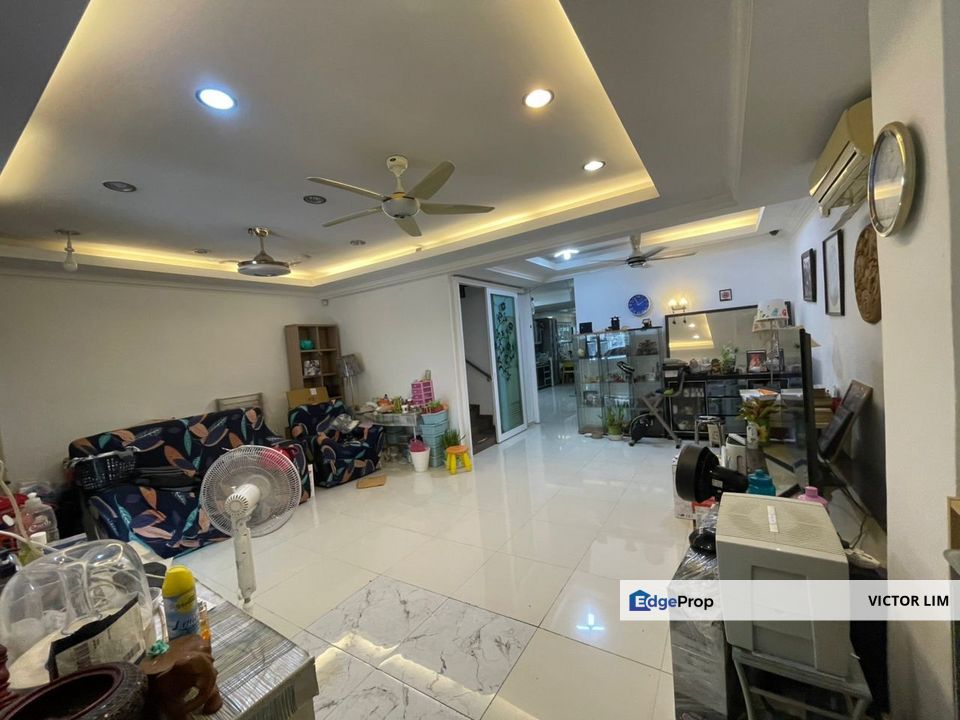 Renovated 22x100 2sty link house in gate guarded Taman Mutiara Indah, Selangor, Puchong South